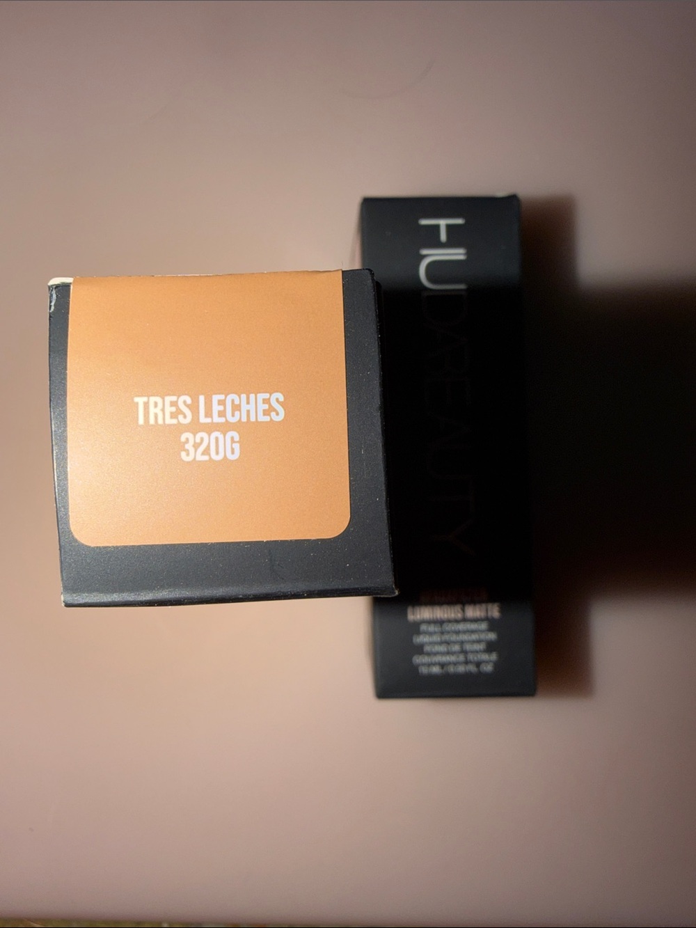 HUDA BEAUTY Tres Leches 320G Liquid Matte Lipstick - Tan Nude